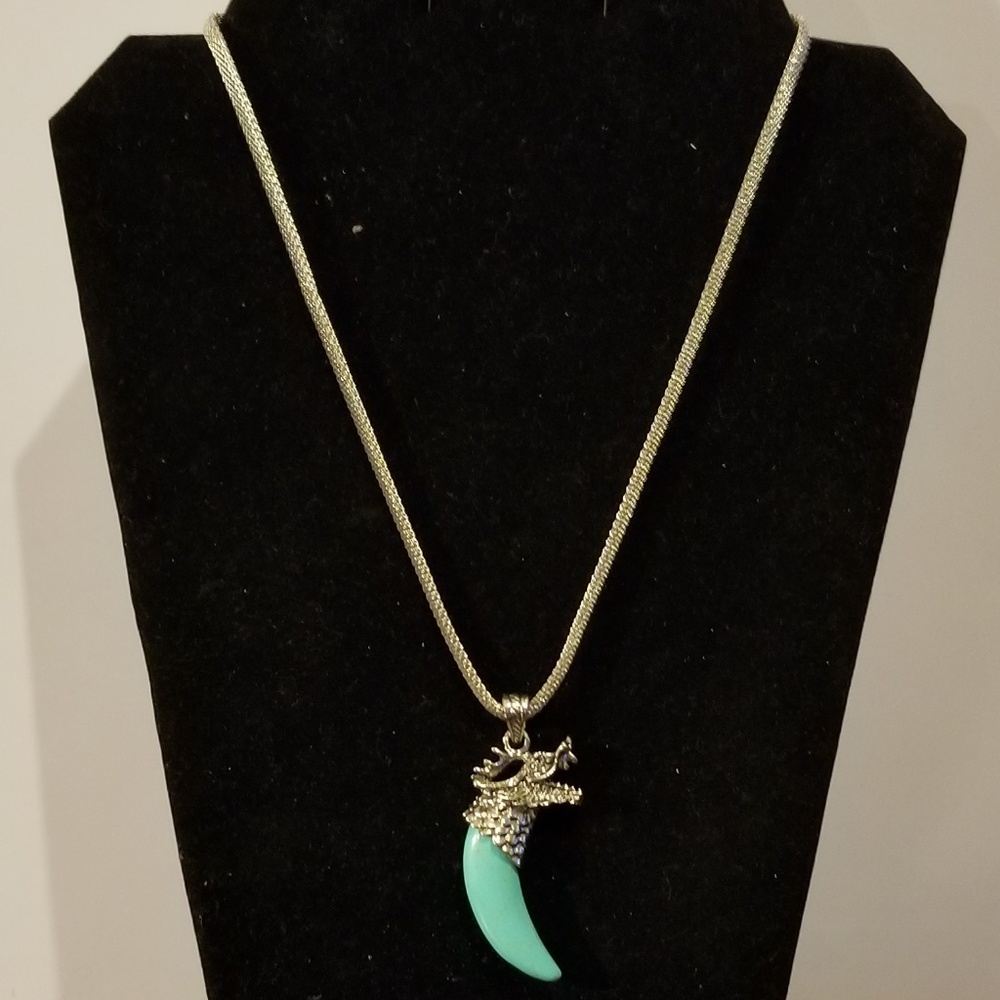 Silver Dragon Fang Rose Turquoise Howlite Necklace